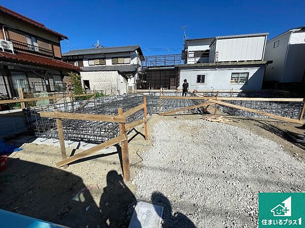 【外観】現在建築中！落ち着いた街並みで新生活を始めることが出来そう！周辺の物件も併せてご紹介させて頂きます！