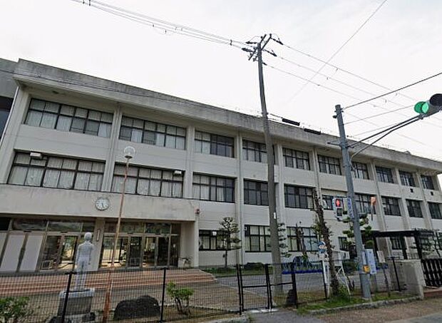 彦根市立鳥居本小学校