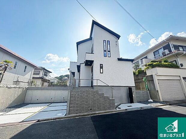 【外観】安心の10年保証！外観を美しく保ち、雨水で汚れを落とします！気になることがありましたら、お気軽にお問い合わせください！