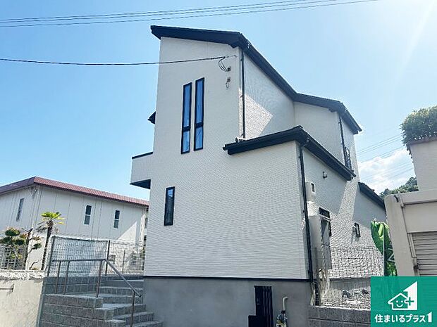 【外観】安心の10年保証！外観を美しく保ち、雨水で汚れを落とします！気になることがありましたら、お気軽にお問い合わせください！