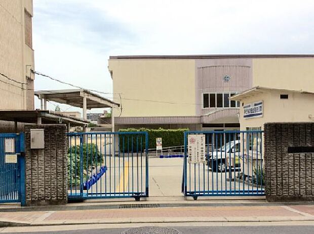 寝屋川市立中央小学校