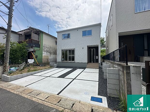 【外観】安心の10年保証！外観を美しく保ち、雨水で汚れを落とします！気になることがありましたら、お気軽にお問い合わせください！
