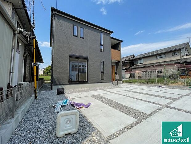 【外観】安心の10年保証！外観を美しく保ち、雨水で汚れを落とします！気になることがありましたら、お気軽にお問い合わせください！