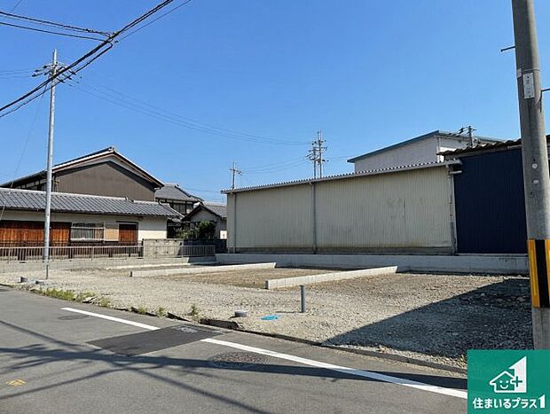 【外観】現在建築中！落ち着いた街並みで新生活を始めることが出来そう！周辺の物件も併せてご紹介させて頂きます！