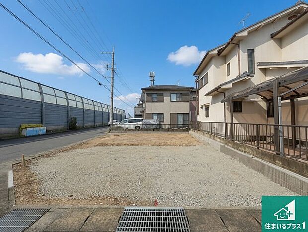 【外観】現在建築中!落ち着いた街並みで新生活を始めることが出来そう!周辺の物件も併せてご紹介させて頂きます!