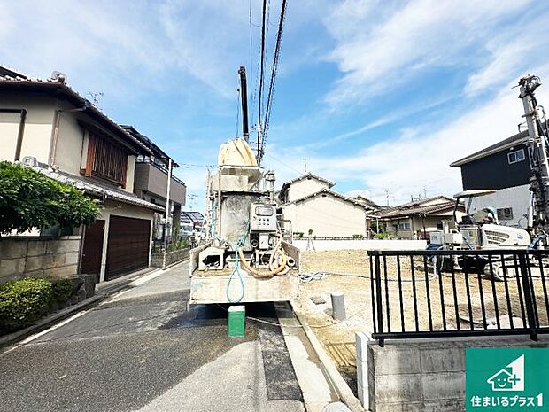 【外観】建築中ですが現地を見ると分かる事もございますので、ぜひ一度現地をご覧ください。
