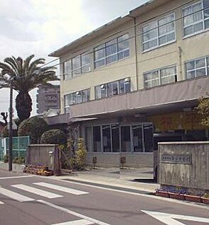 貝塚市立第二中学校 徒歩2000m