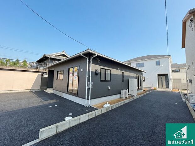 【外観】安心の10年保証!外観を美しく保ち、雨水で汚れを落とします!気になることがありましたら、お気軽にお問い合わせください!