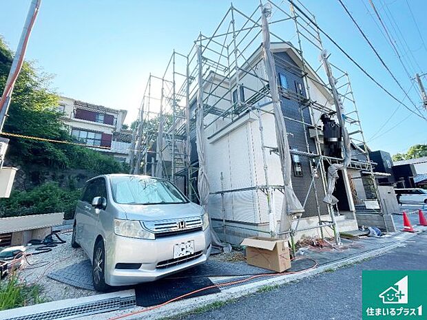 【外観】現在建築中!落ち着いた街並みで新生活を始めることが出来そう!周辺の物件も併せてご紹介させて頂きます!
