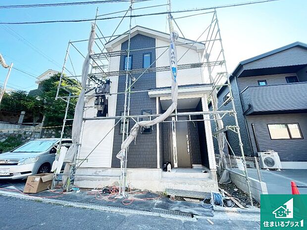 【外観】現在建築中!落ち着いた街並みで新生活を始めることが出来そう!周辺の物件も併せてご紹介させて頂きます!