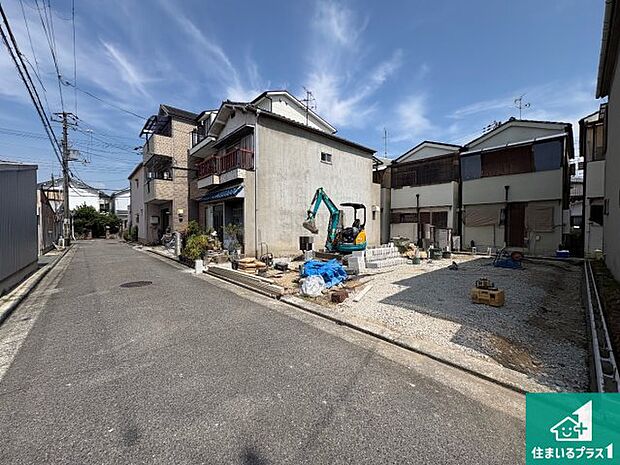 【外観】現在建築中!落ち着いた街並みで新生活を始めることが出来そう!周辺の物件も併せてご紹介させて頂きます!