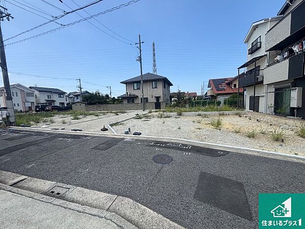 【外観】現在建築中!落ち着いた街並みで新生活を始めることが出来そう!周辺の物件も併せてご紹介させて頂きます!