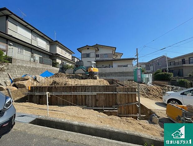 【外観】現在建築中!落ち着いた街並みで新生活を始めることが出来そう!周辺の物件も併せてご紹介させて頂きます!