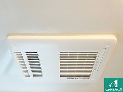 浴室暖房乾燥機