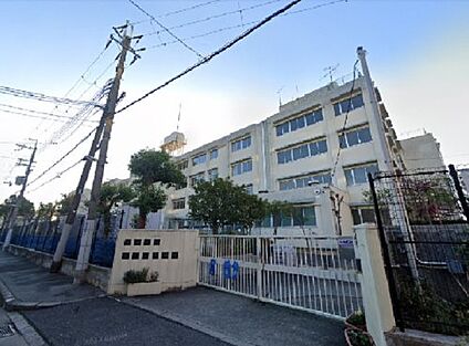 豊中市立第十五中学校 徒歩400m