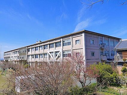 桜井市立纒向小学校 徒歩430m