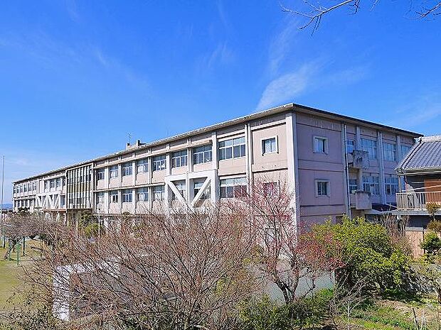 桜井市立纒向小学校