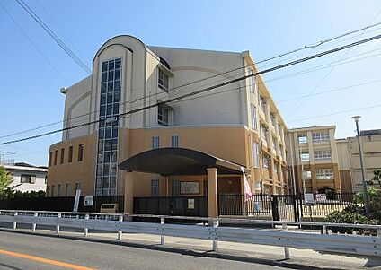 城陽市立久世小学校 徒歩960m