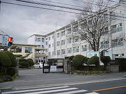 木津川市立木津中学校 徒歩400m