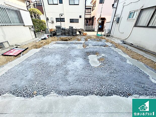 【外観】現在建築中!落ち着いた街並みで新生活を始めることが出来そう!周辺の物件も併せてご紹介させて頂きます!