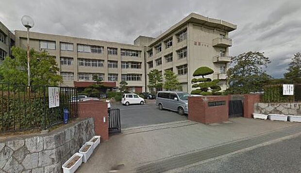 橿原市立橿原中学校