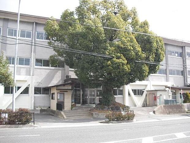 奈良市立富雄北小学校