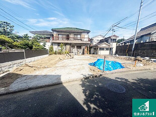 【外観】現在建築中！落ち着いた街並みで新生活を始めることが出来そう！周辺の物件も併せてご紹介させて頂きます！