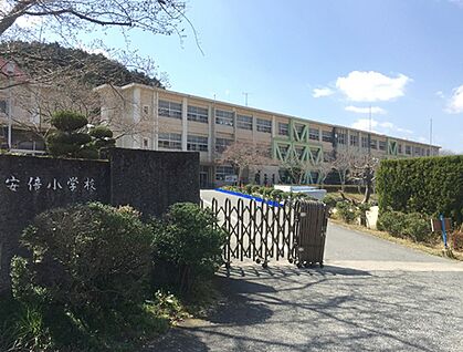 桜井市立安倍小学校 徒歩974m