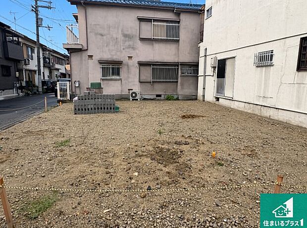 【外観】周辺は落ち着いた街並みの住宅地!子育てがしやすい住環境です!まだ未完成ですが、現地でしかわからない事もございます。是非一度ご覧ください。