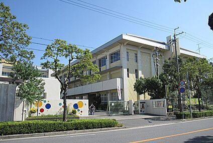 伊丹市立摂陽小学校 徒歩290m