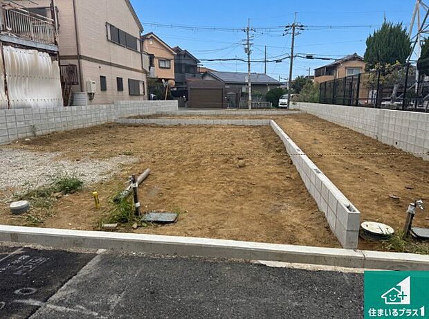 【外観】現在建築中！落ち着いた街並みで新生活を始めることが出来そう！周辺の物件も併せてご紹介させて頂きます！