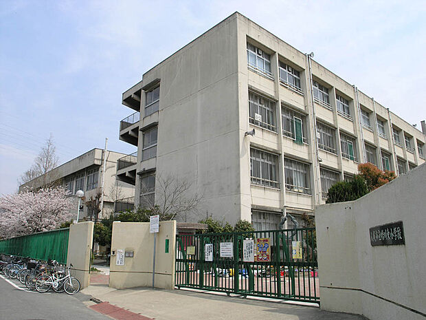 八尾市立曙川東小学校