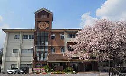 大津市立雄琴小学校 徒歩1800m