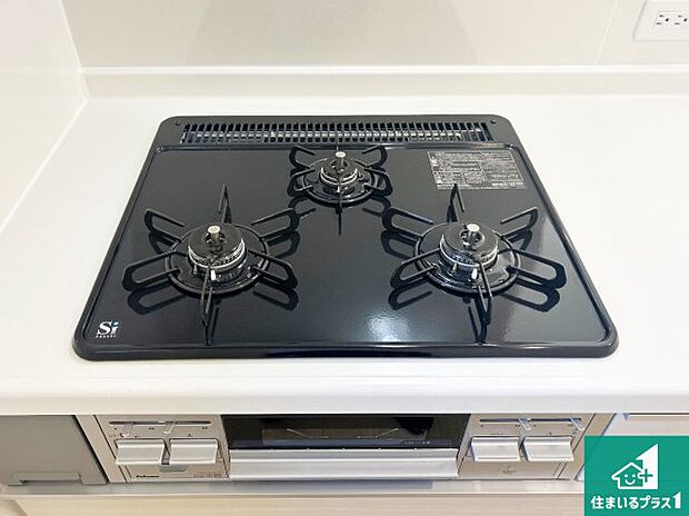 【コンロ】ダブル高火力Siセンサー付きコンロ!3口あるので、まとめて料理をする時も大活躍!