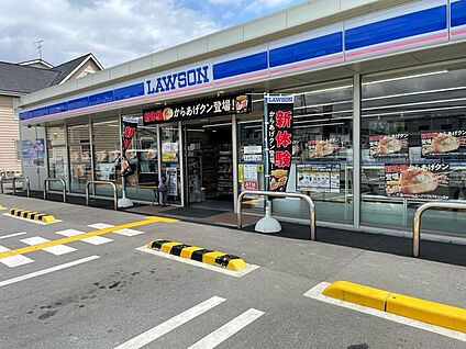ローソン 田原本阪手店 徒歩350m