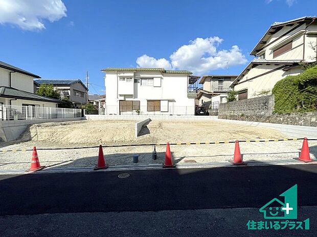 【外観】現在建築中!落ち着いた街並みで新生活を始めることが出来そう!周辺の物件も併せてご紹介させて頂きます!