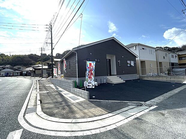 お掃除楽々、将来も安心の平屋建て！