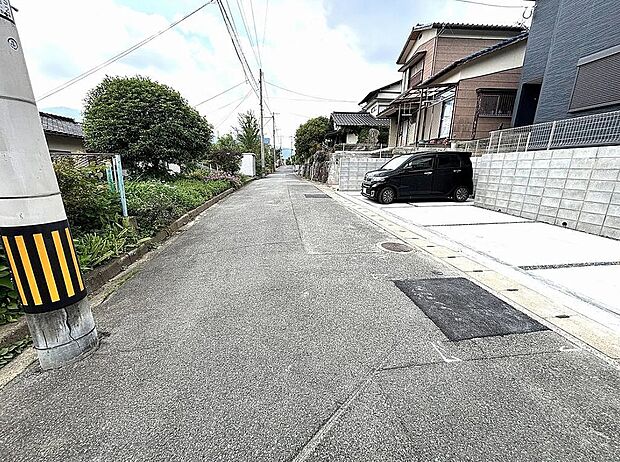 前面道路幅ゆとりがあります！