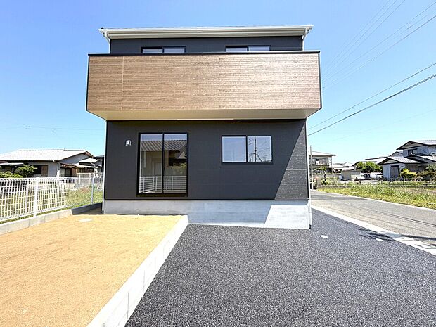 お庭付き！