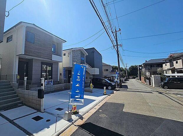 【前面道路】落ち着いた暮らしが叶う閑静な住宅街！