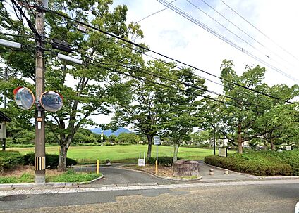 佐野近隣公園 500ｍ(徒歩7分)