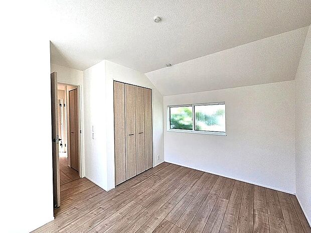 【【1号棟】洋室】木の温もりが優しい内装！