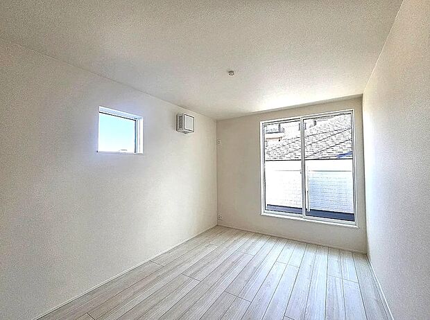 【【2号棟】洋室】全居室2面採光の明るい設計♪