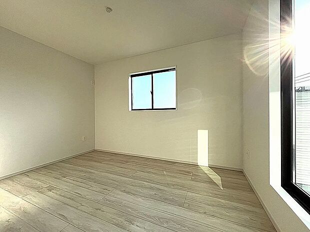 【【1号棟】洋室】7.7帖の主寝室にピッタリのお部屋！