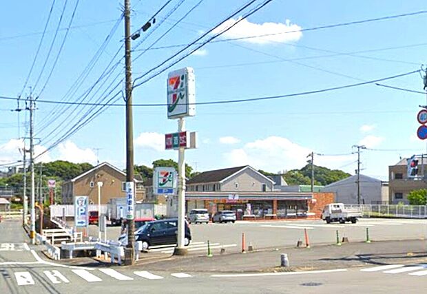 セブンイレブン基山けやき通り店（約370m）