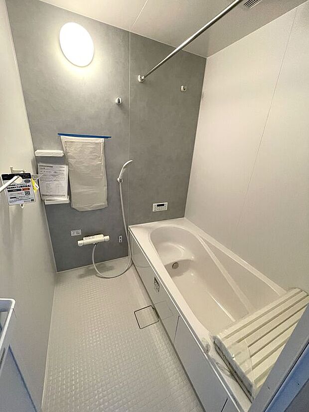 【【4号棟】浴室】落ち着いた雰囲気の浴室！