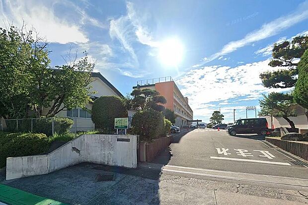 大野城市立大野南小学校（約850m）