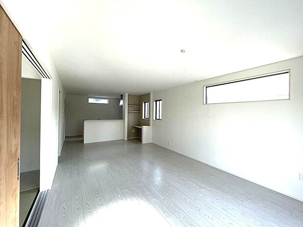 【リビング】LDK広々20帖！