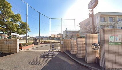 春日市立春日西中学校 1200ｍ(徒歩15分)