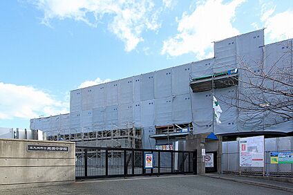 北九州市立高須中学校 800ｍ(徒歩10分)